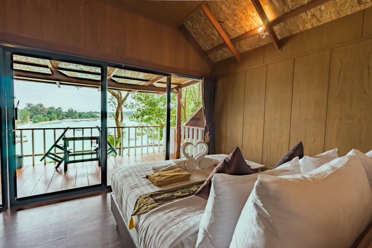 Chareena Hill Beach Resort Koh Lipe Exteriör bild